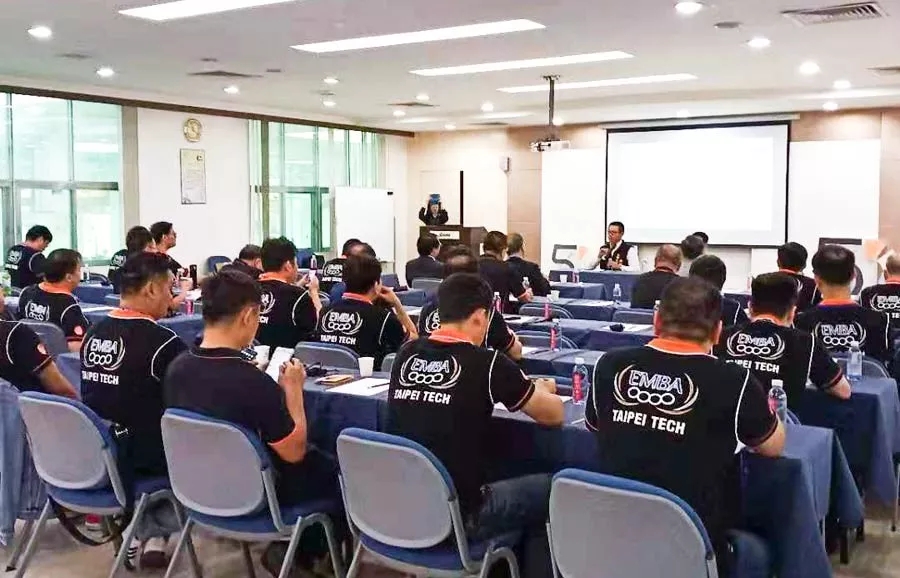 两岸产学研融合新篇章 台北科技大学EMBA师生东莞信易技术交流活动纪实